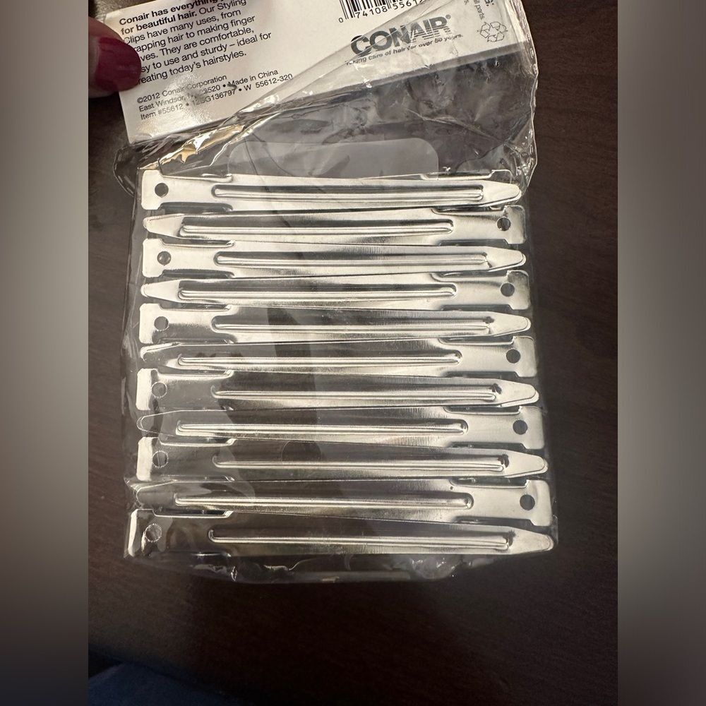 Conair 12 Pack Sectioning Clips brand new